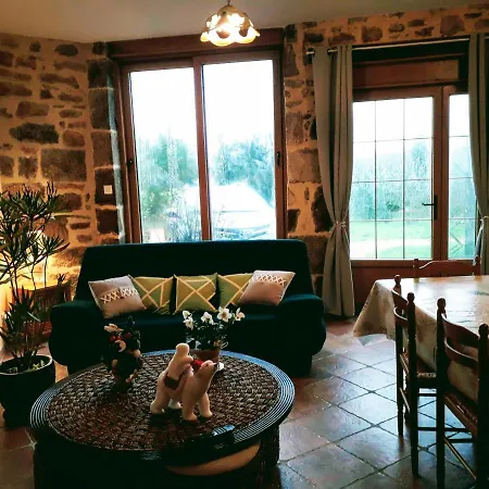 Le Du Jardinier בית נופש Saint-Martin-l'Aiguillon